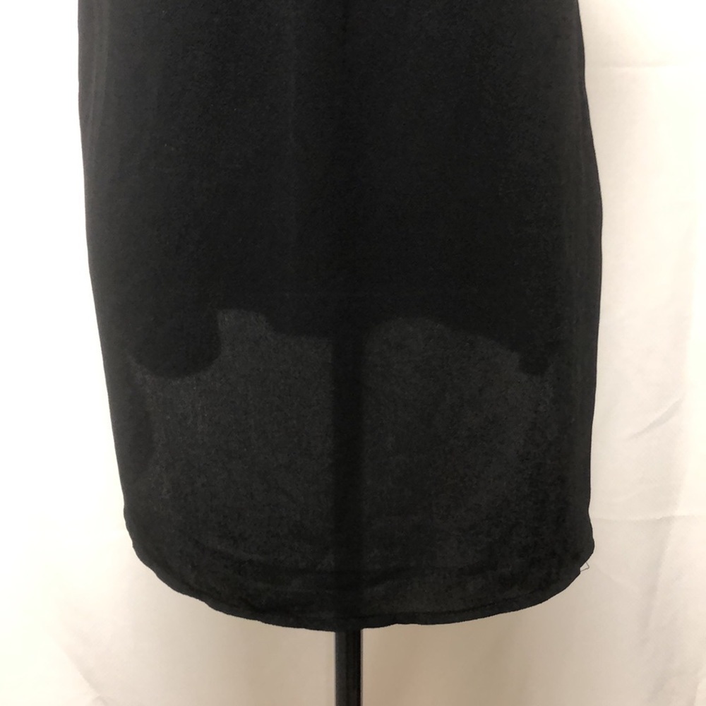 Mandee Sleeveless Top - Picture 5 of 7